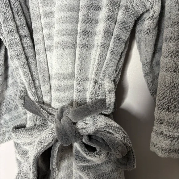 NWT Ulta Robe - Picture 3 of 4